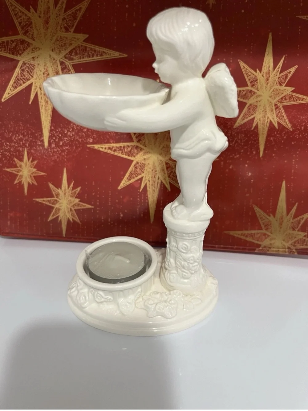 Vintage Avon 2001 Cherub Diffuser (w/ tea light candle and fragrance)